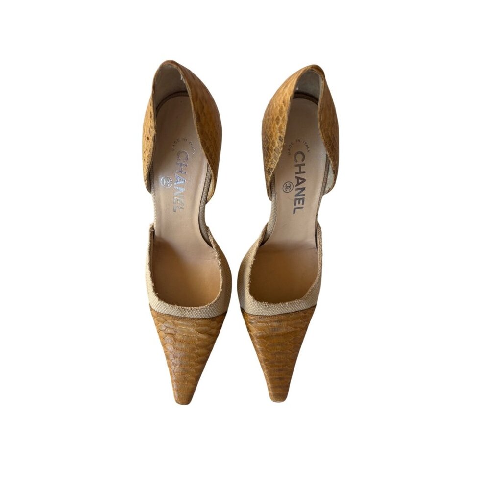 Chanel Womens DOrsay Pointed Toe Pumps Yellow/Beige Snake Print Leather Canvas H